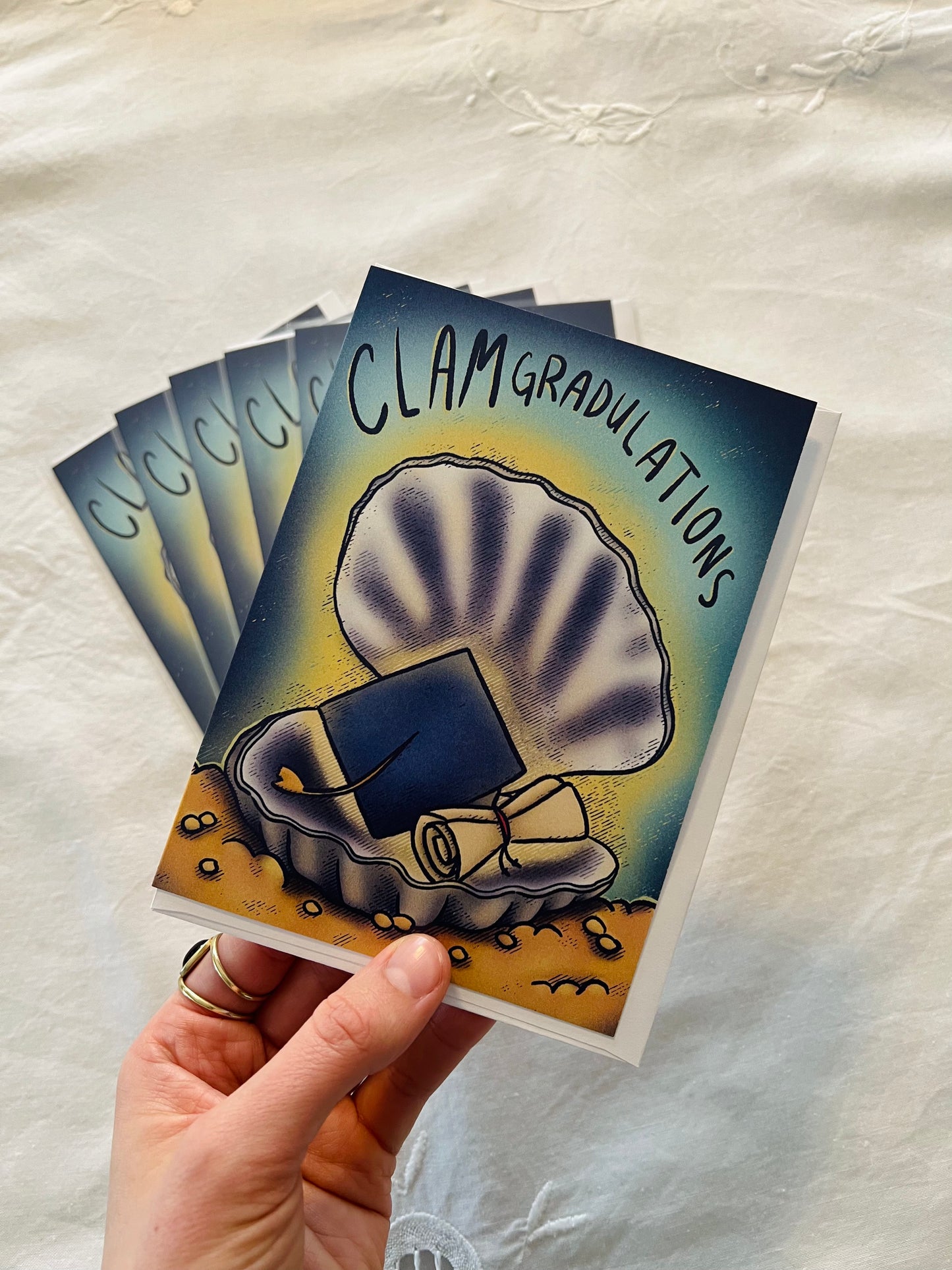 "Clam-gradulations" Funny Graduation Greeting Card